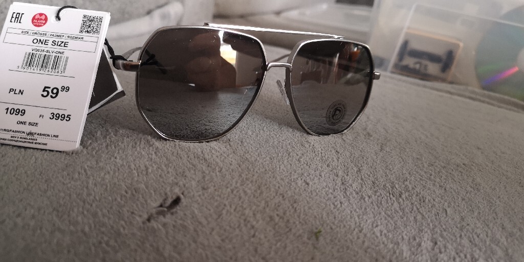 Zdjęcie oferty: Duże aluminiowe okulary Reserved damskie. 
