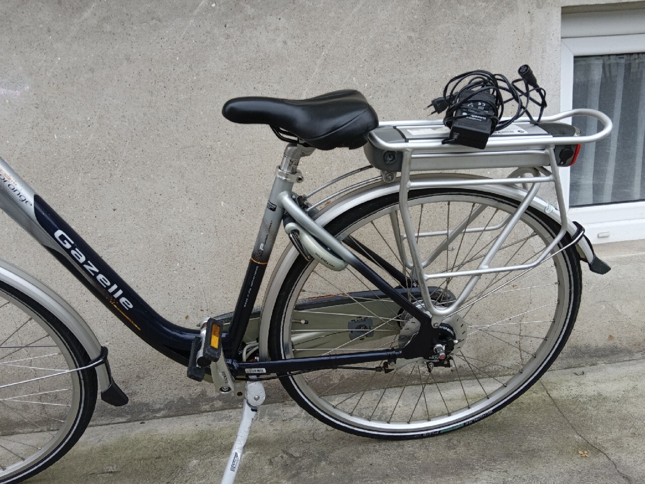 Sprzedam rower damski elektryk Gazelle Innergy 28 Słodków Kup teraz