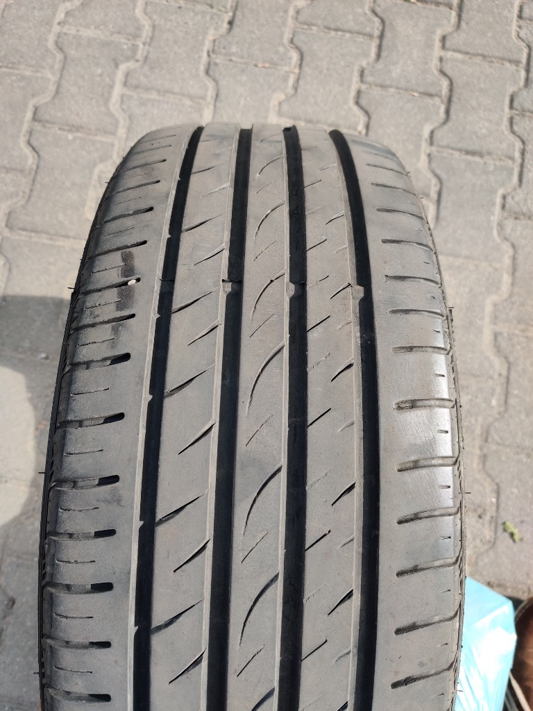 Opony letnie Roadstone EUROVIS SPORT 04 225 45 R17 | Bytom | Ogłoszenie ...