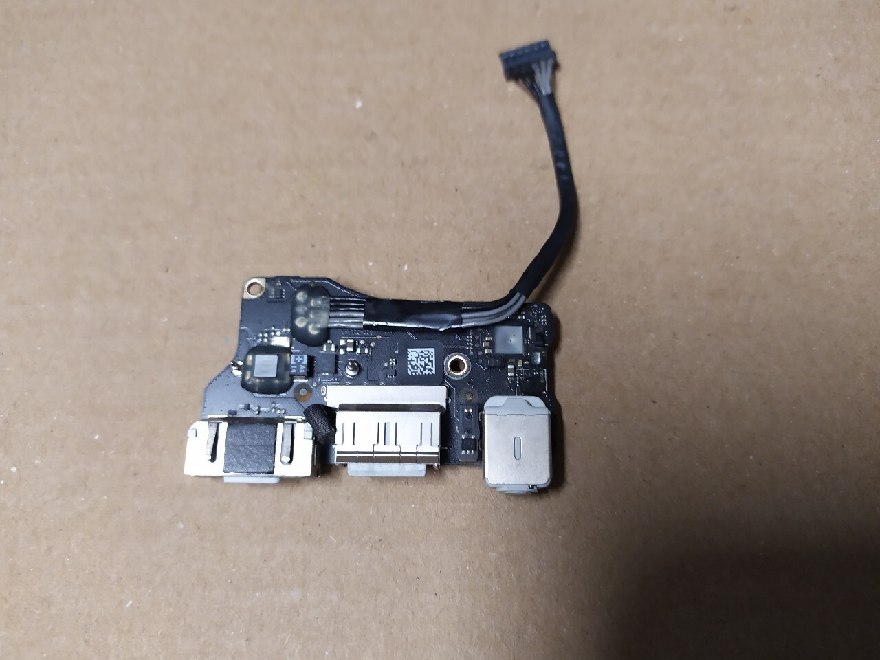 Moduł zasilania i audio, MacBook Air 5.2 A1466 Warszawa Kup teraz