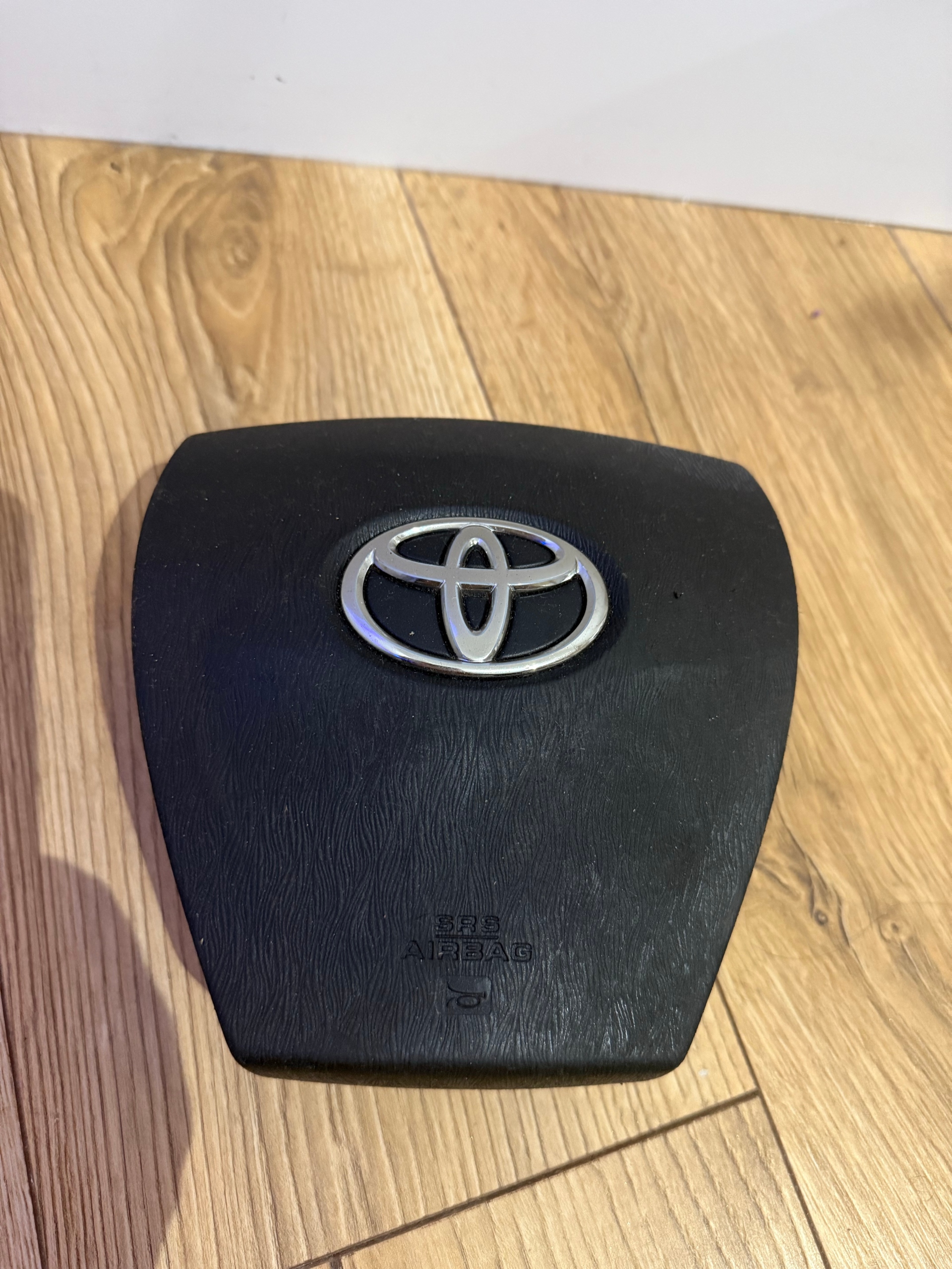 TOYOTA PRIUS+ (ZVW40) ПОДУШКА БЕЗПЕКИ AIRBAG КЕРМА 4513047100C0 