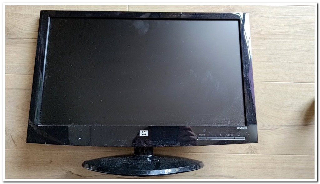 Monitor HP x20LED 1600x900 60Hz TFT VGA/DVI Łódź Licytacja na