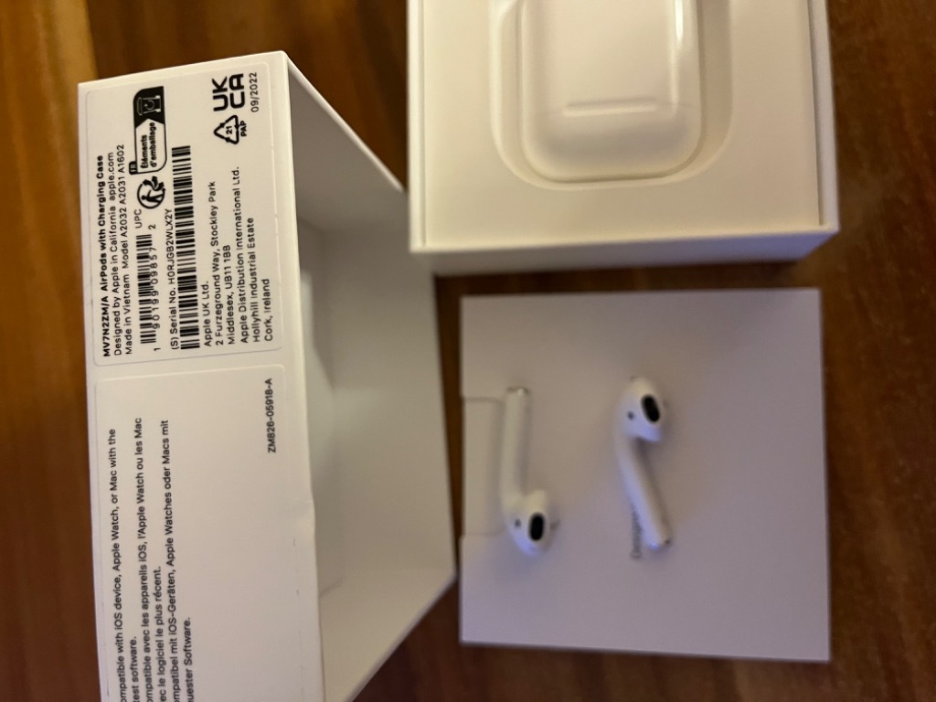 Zdjęcie oferty: Słuchawki douszne Apple AirPods II Biały 