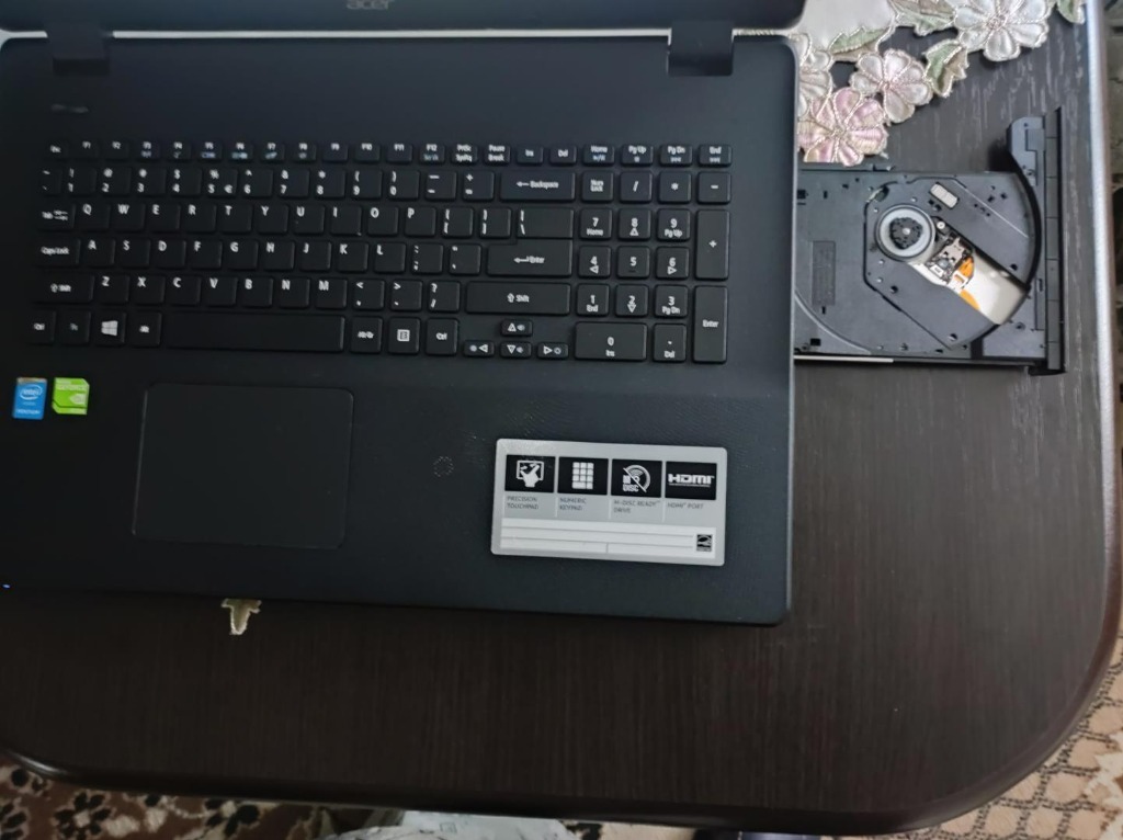 Laptop Acer Aspire ES1711, 17,3 cala, Dysk 1 TB Wiktorowo Kup teraz na Allegro Lokalnie