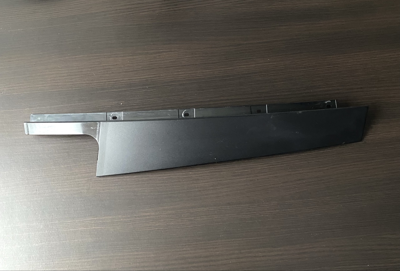 НАКЛАДКА СКЛА ЗАДНЬОЇ BMW 3 F30 F31 F35 OE 51357258308 