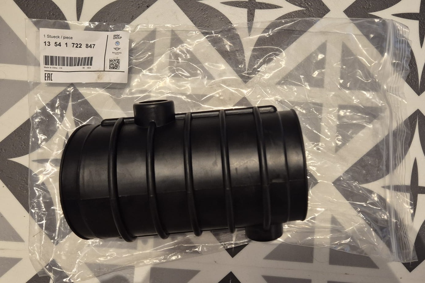 ГУМА OEM BMW ДРОСЕЛЬНОЇ ЗАСЛІНКИ DO E32 E34 E24 M30B30 M30B35 13541722847 NOWA! 
