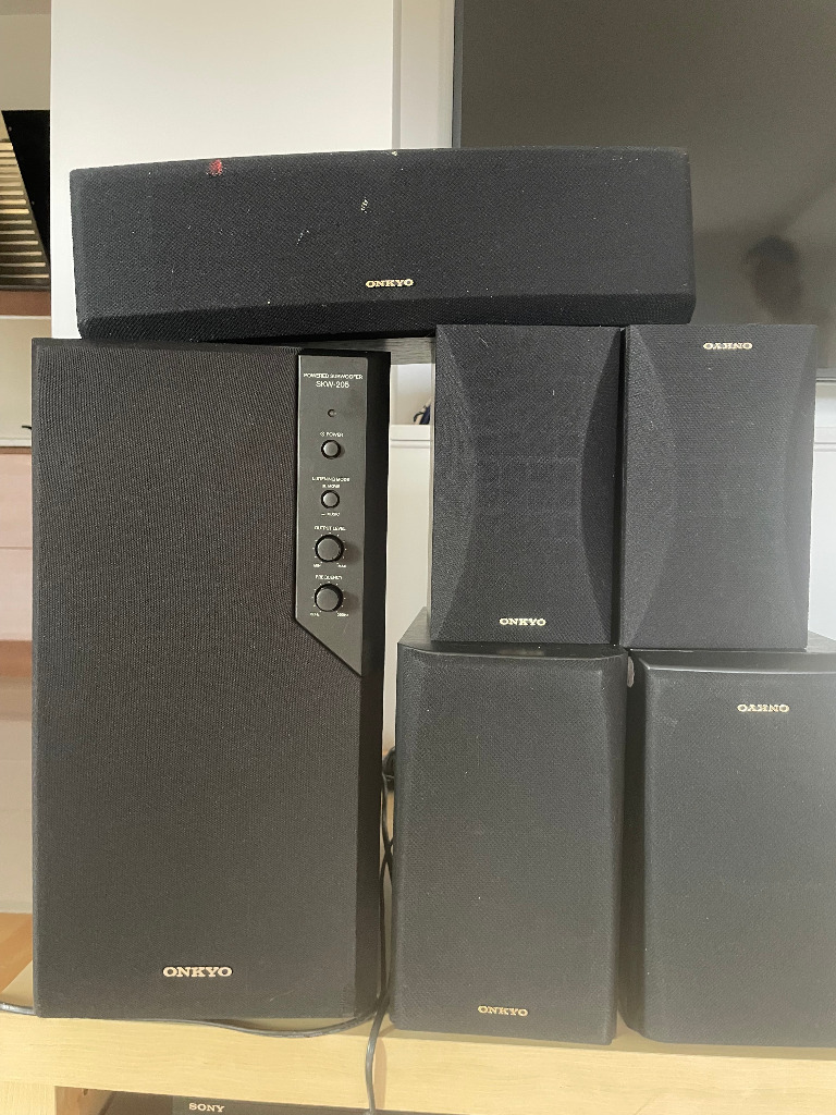 ONKYO パワードサブウーファー SKW-205 小型スピーカーD-40X5台