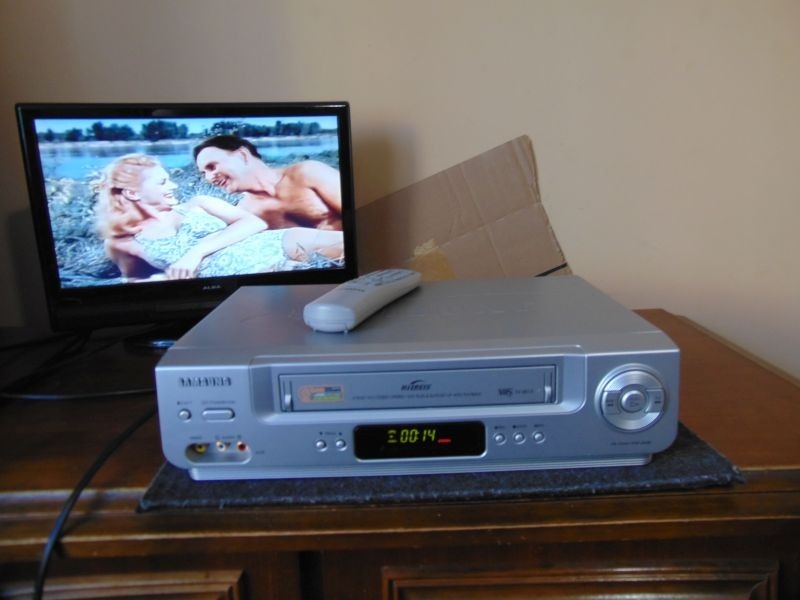 SAMSUNG 6 głowic z pilotem Żagań Kup teraz na Allegro