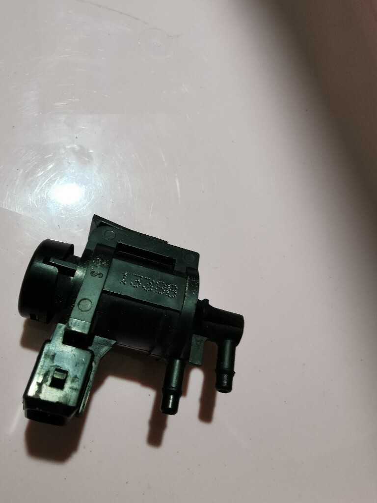 Zawór podciśnienia EGR Golf 4 1.9 TDI 1J0 906283 A Sosnowiec Kup