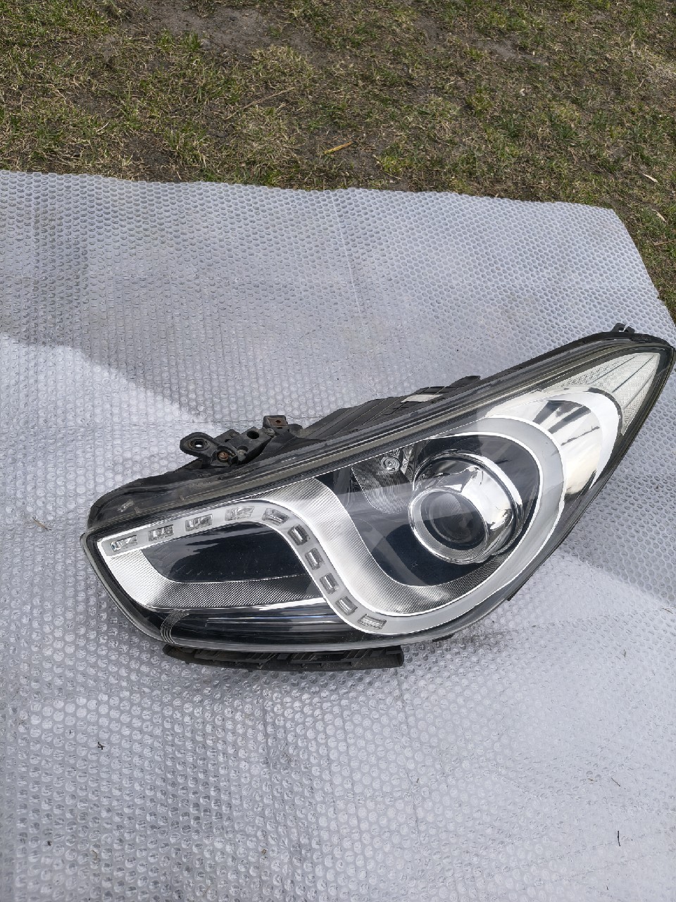 ФАРА HYUNDAI I40 ЗВИЧАЙНА LED (СВІТЛОДІОД) 14- 92101-3Z100 92101-3ZXXX ЄВРОПА 