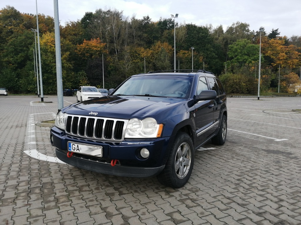 Jeep Grand Cherokee WK 5.7 HEMI Lpg Cena 41000,00 zł