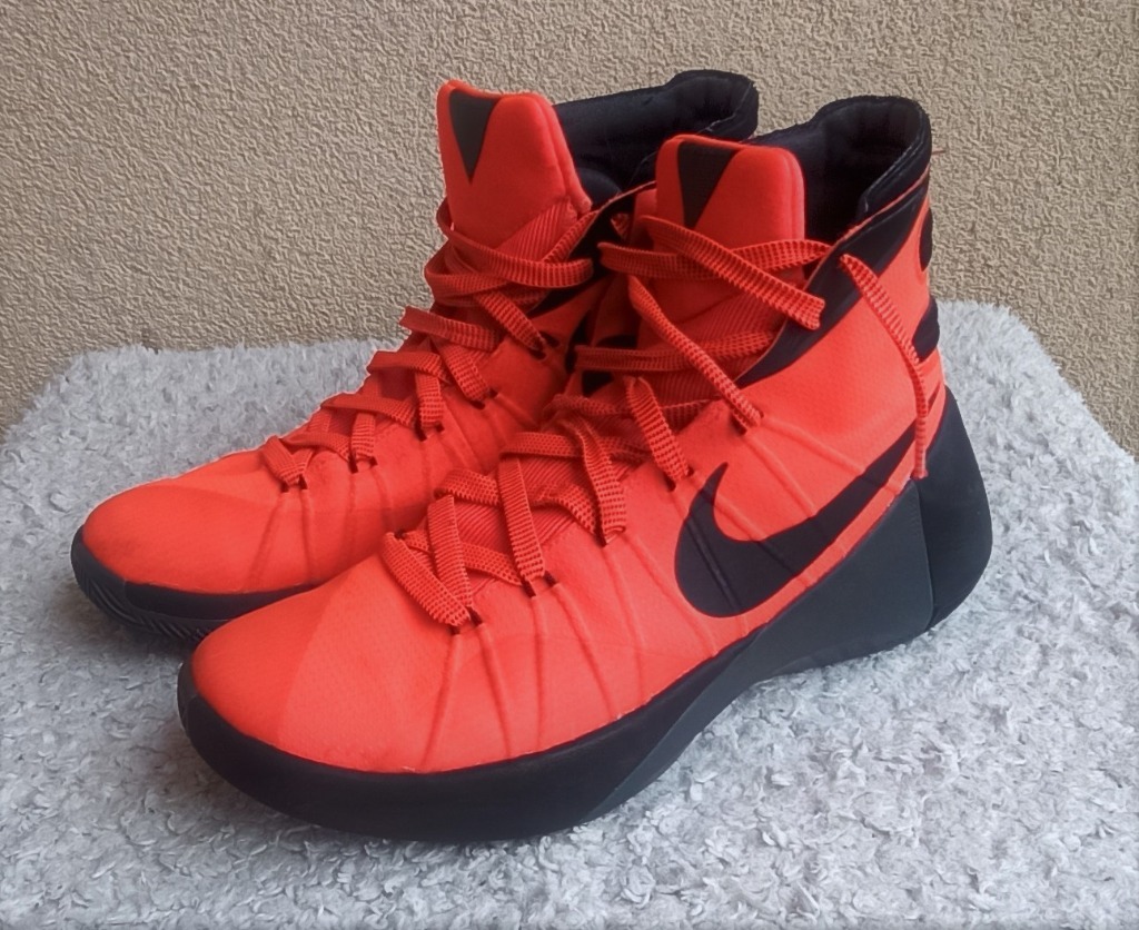 nike hyperdunk cena