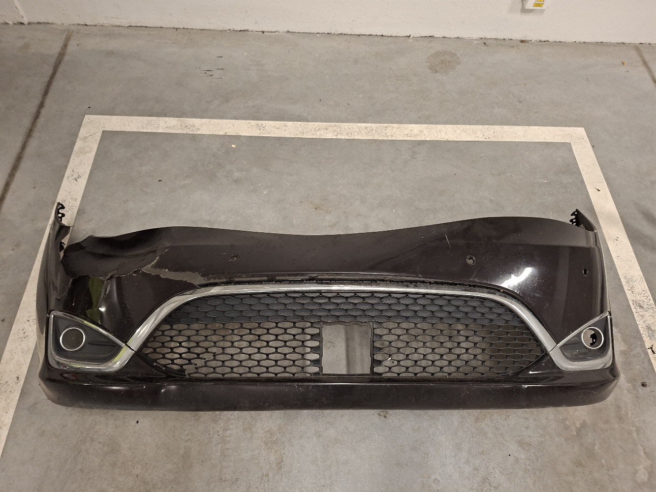 БАМПЕР CHRYSLER PACIFICA 2017 PUV 68602224AA , 68312405AA, 68312405AB 