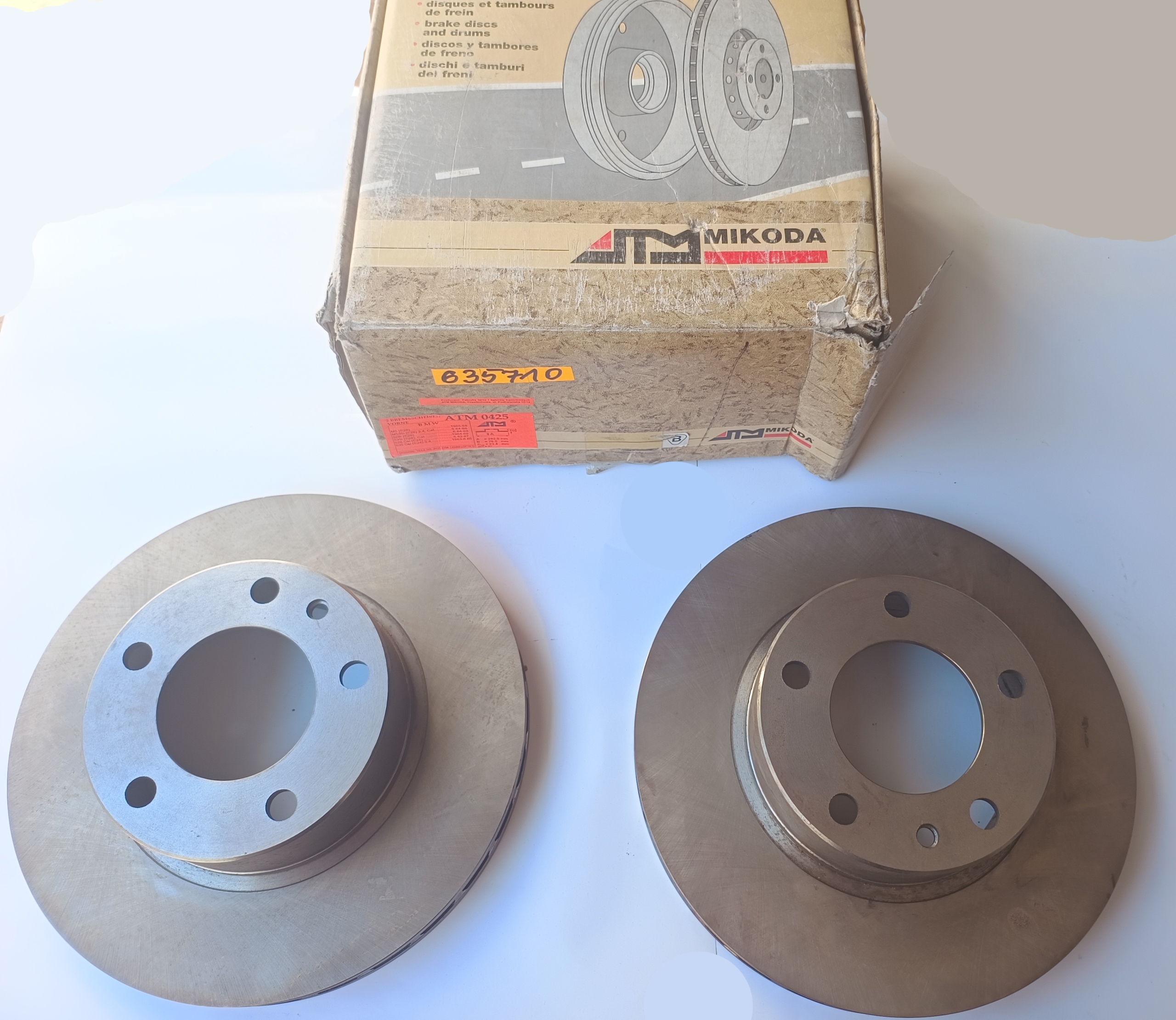 ДИСКИ ГАЛЬМІВНЕ MIKODA 0425 BMW E24 E28 34111153228 