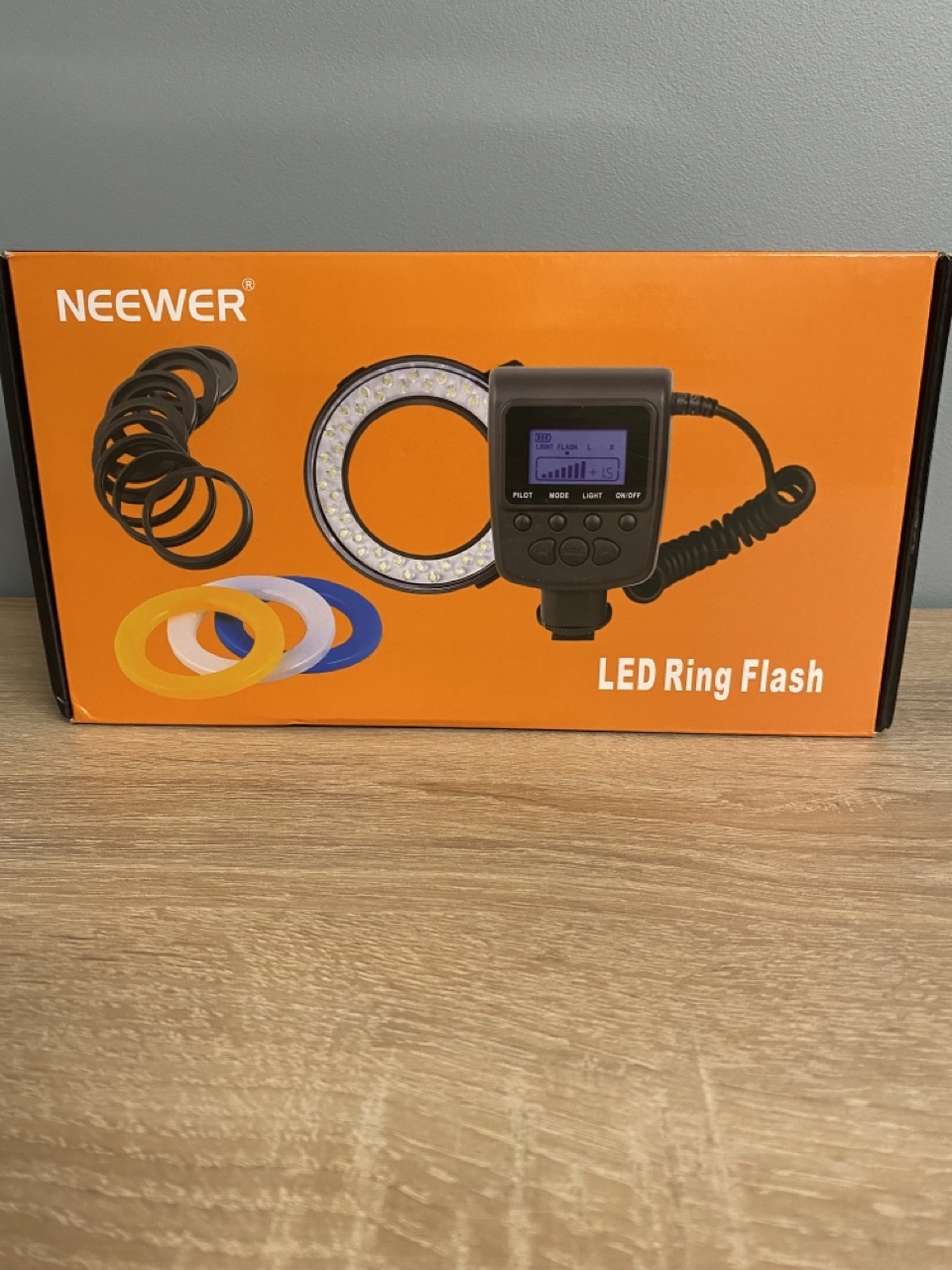 Lampa błyskowa NEEWER LED RING FLASH Wrocław Licytacja na Allegro