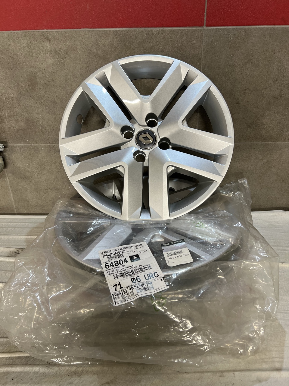 OE КОВПАК RENAULT 16” КОВПАК 403155679R НОВЕ CLIO 