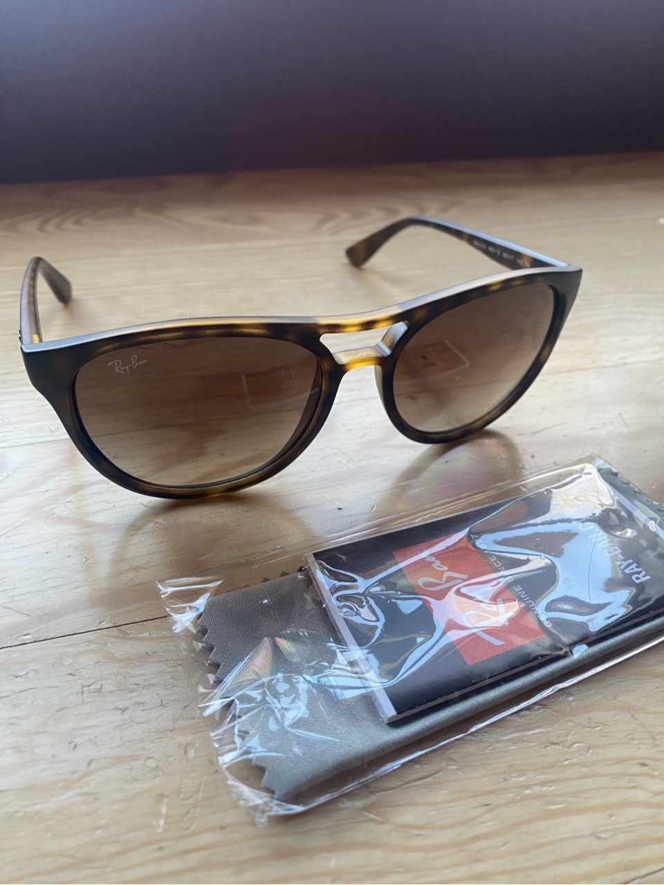 Okulary przeciwsłoneczne RayBan Brad RB4170 Borówiec Kup teraz na