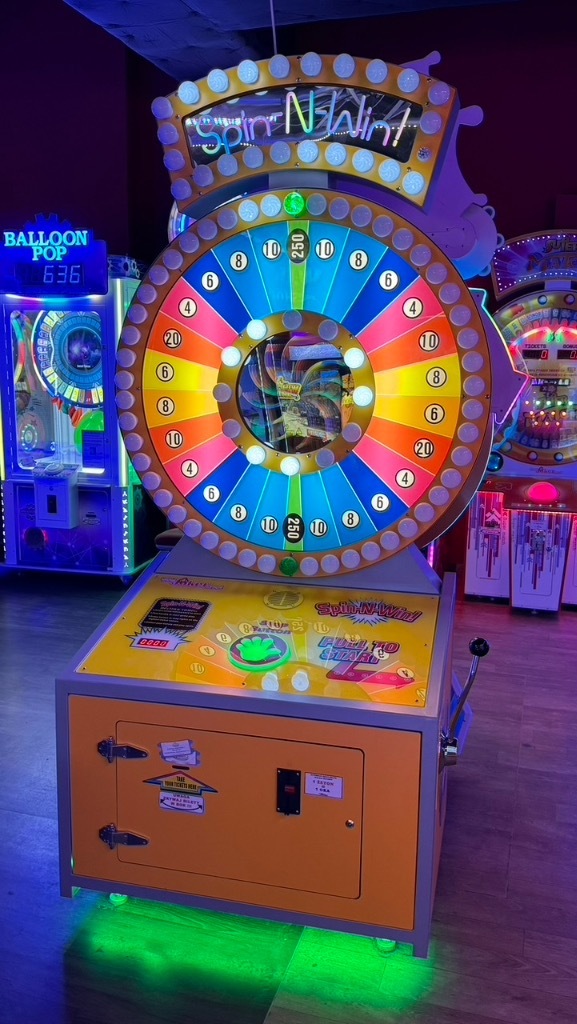 Automat Ticketowy Spin N Win 14000 netto | Mierzyn | Kup teraz na ...