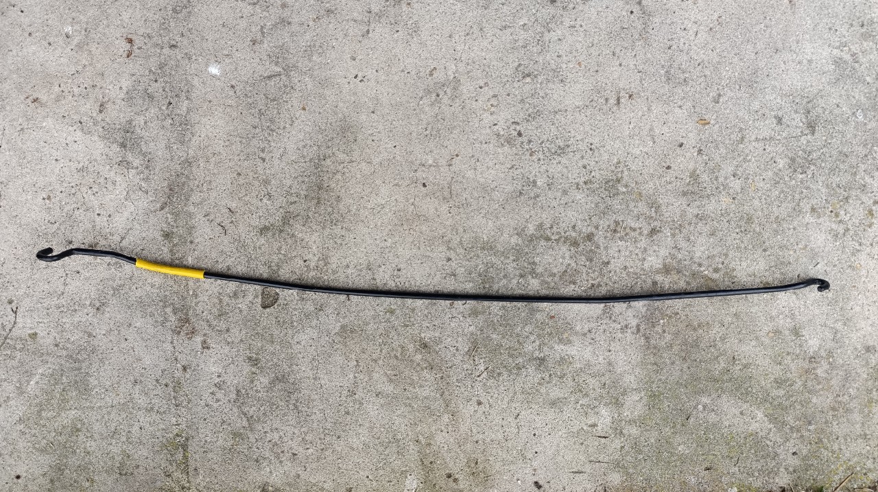 ПІДПОРОЮ КРИШКИ ДВИГУНА A2468870072 MERCEDES W176, W246, W117, W156 