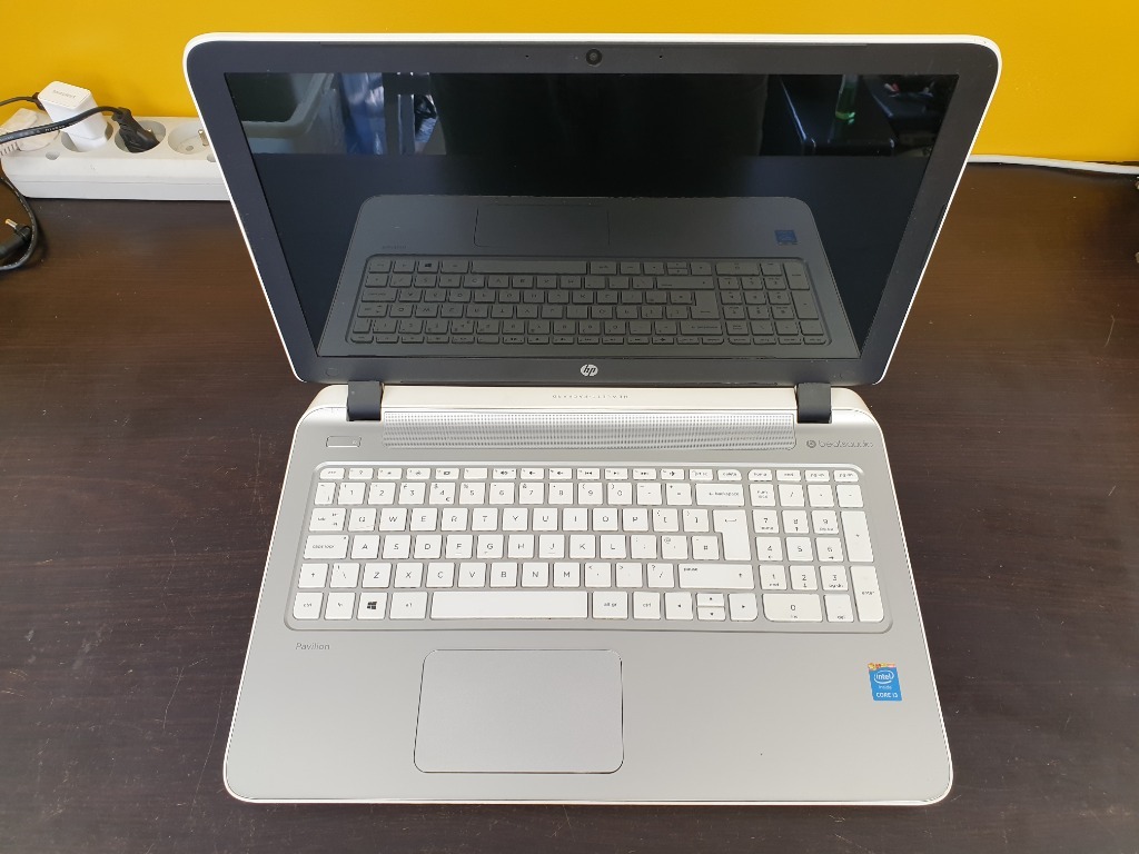 Laptop HP Pavilion 15p078sa (Intel Core i3) Warszawa Licytacja na