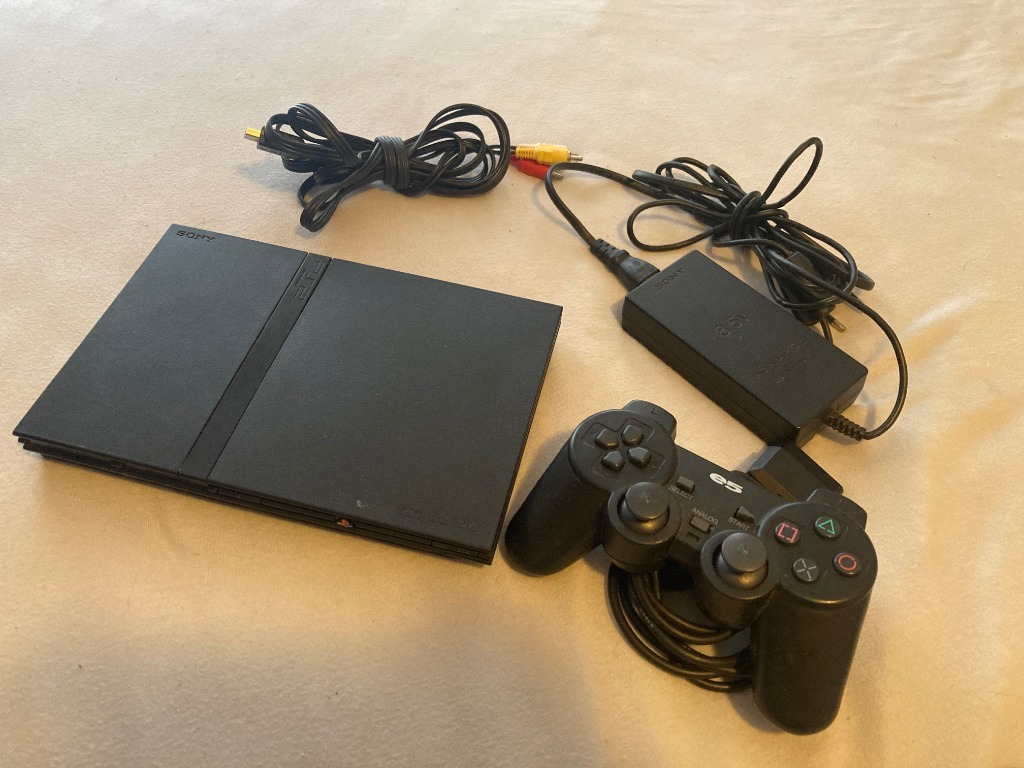 2022年春の 【欧州】PlayStation 2 SCPH-77004 PK 家庭用ゲーム本体