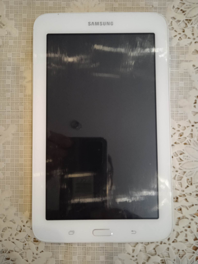 Tablet Samsung SMT113 uszkodzony Otmuchów Kup teraz na Allegro