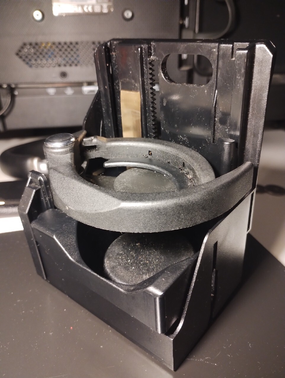 W202 2024 cup holder