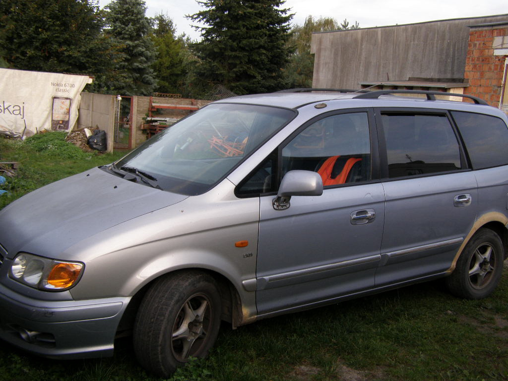 Hyundai trajet 2001
