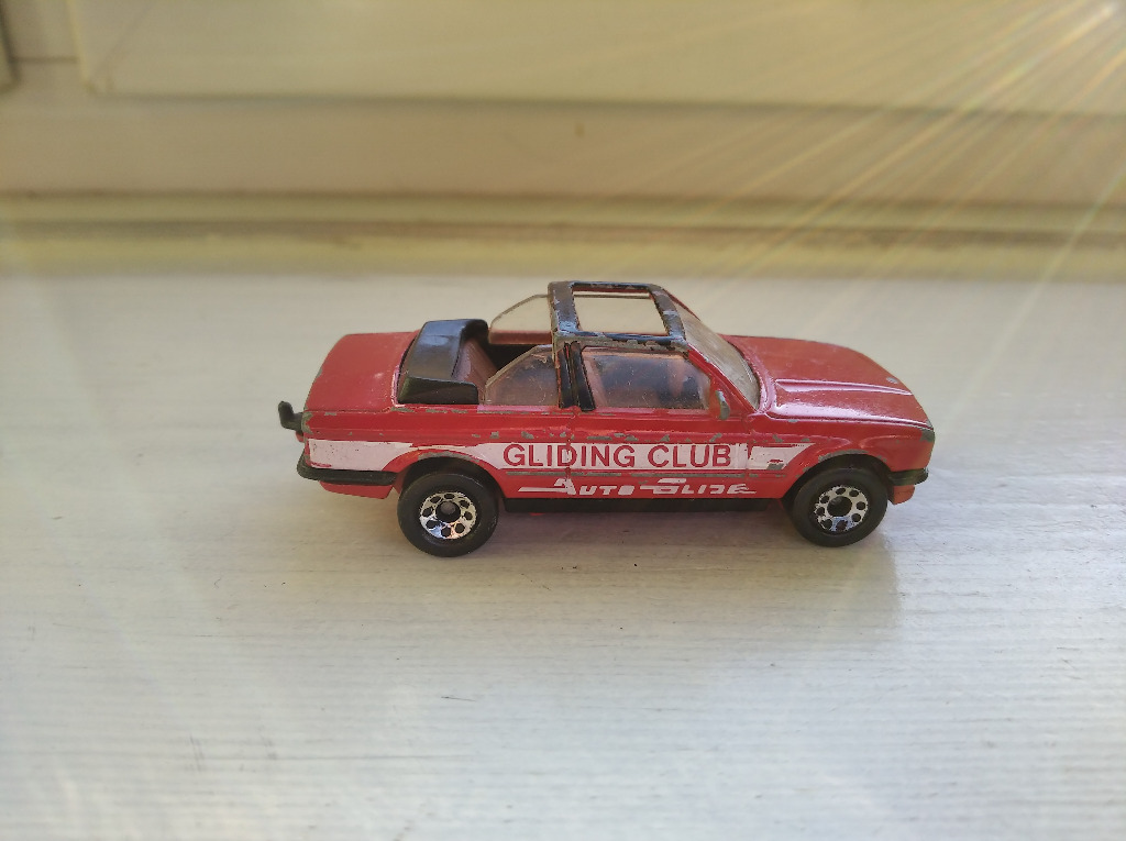 Matchbox Custom Restoration: Mb151 Bmw E30 323I Cabriolet – PFMR