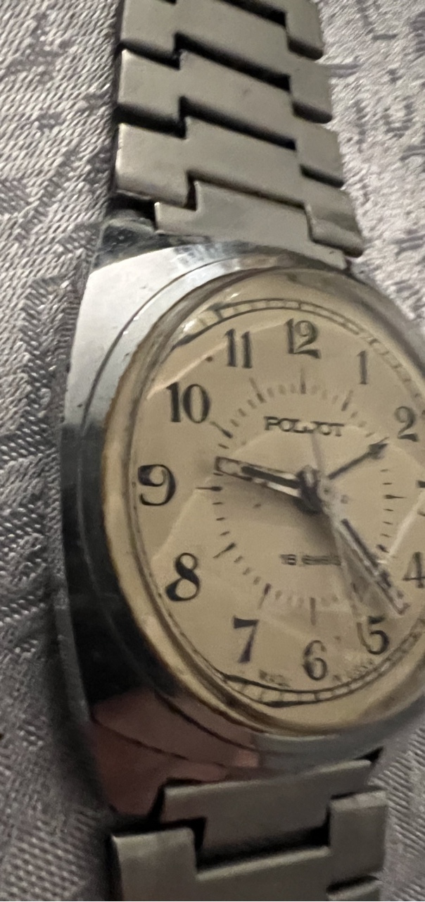 Zdjęcie oferty: Nareczny zegarek Poljot z budzikiem