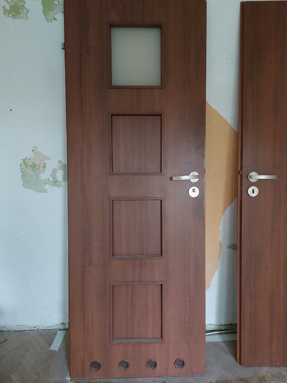 drzwi-azienkowe-prawe-70-cm-d-kup-teraz-na-allegro-lokalnie
