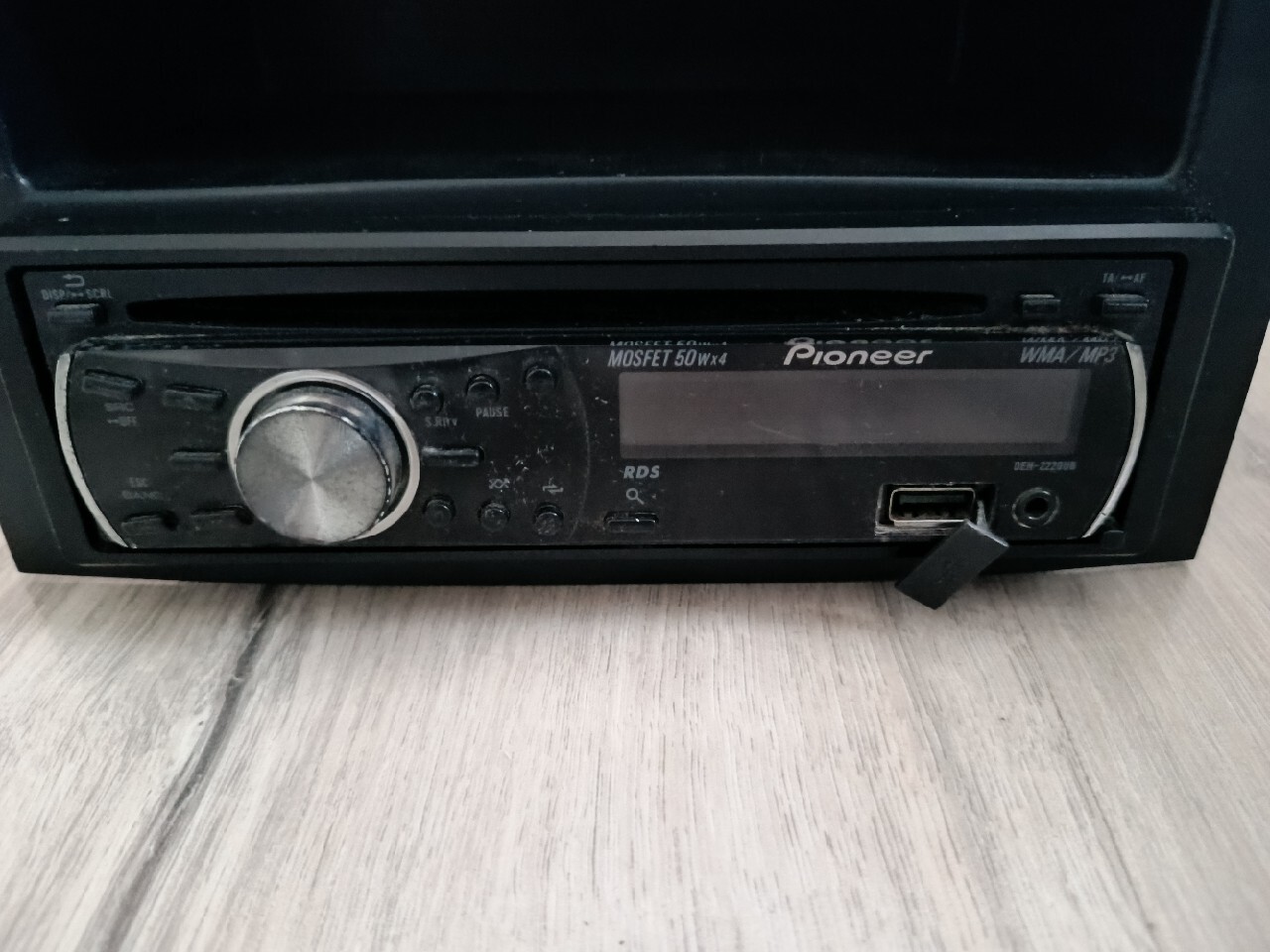 Radio samochodowe PIONEER DEH-2220UB MP3 CD USB | Stalowa Wola ...