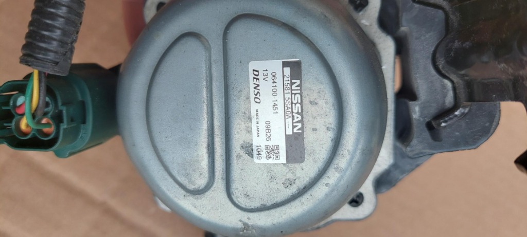 НАСОС ВОДИ NISSAN LEAF II 215815SA0A 