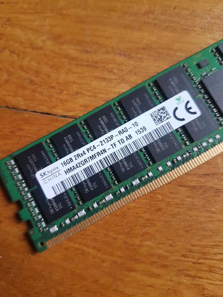 Mémoire RAM Serveur SK Hynix 16 GB DDR4 PC4-2133P - ECC RDIMM - Occasion Fonctionnelle