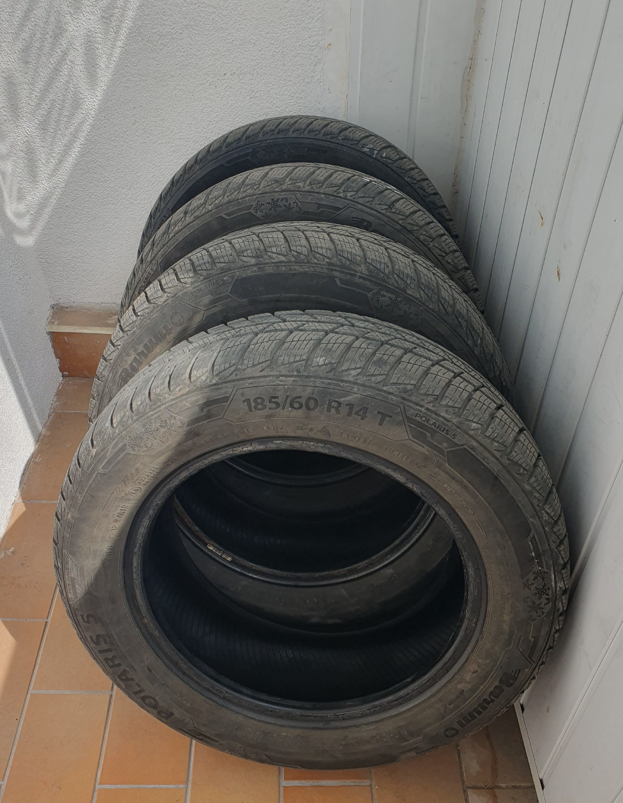 КОМПЛЕКТ ШИН ЗИМОВИХ BARUM POLARIS 5  185/60R14 