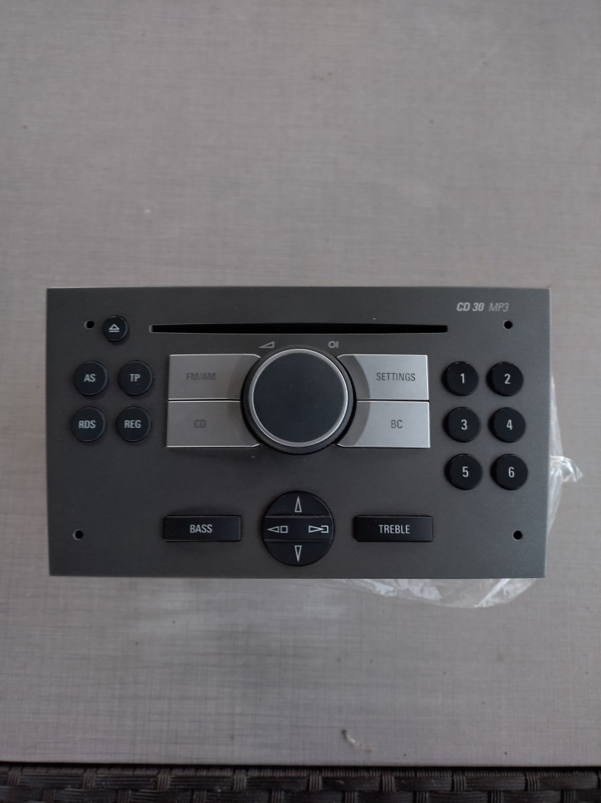 РАДІО АВТОМОБІЛЬНИЙ OPEL BLAUPUNKT CD 30 MP3 