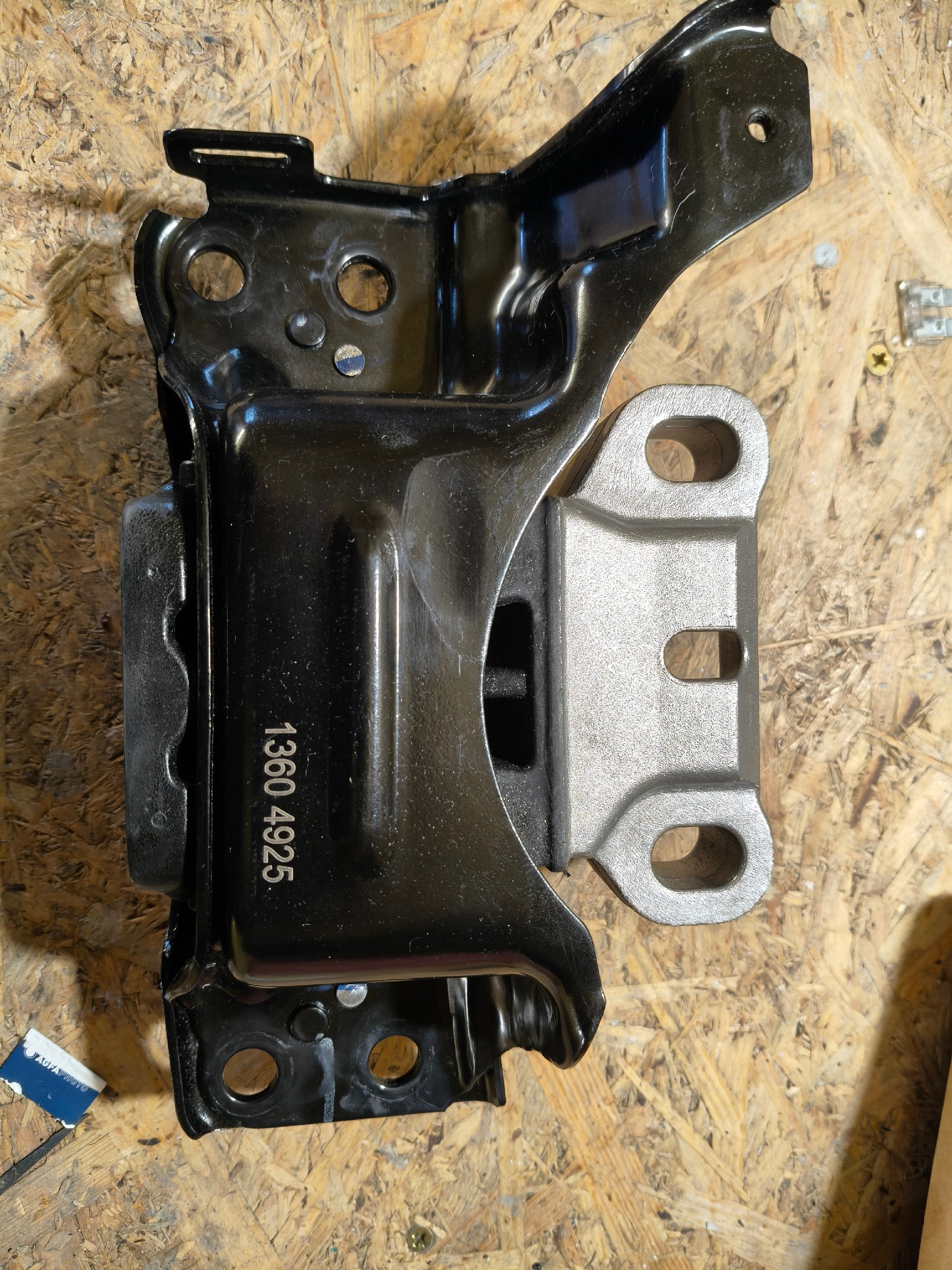 ПОДУШКА КОРОБКИ ПЕРЕДАЧ 1.5TSI DSG FEBI 178330 НОВА 2Q0199555AB 