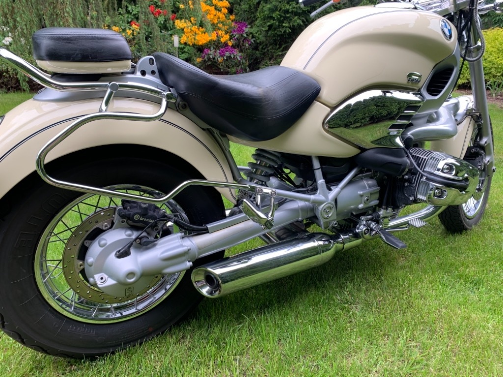 r1200c james bond