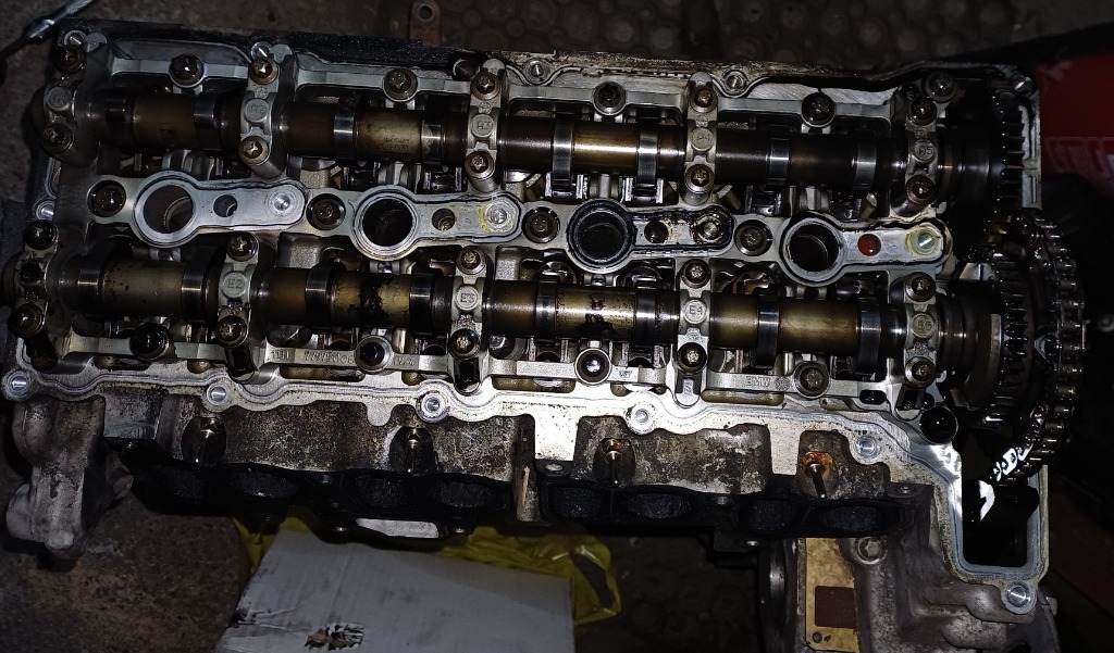 BMW F10 F30 N47 320D 520D ГОЛОВКА КОМПЛЕКТНА ВАЛИ ПІДСТАВКА 8506076 8506077 