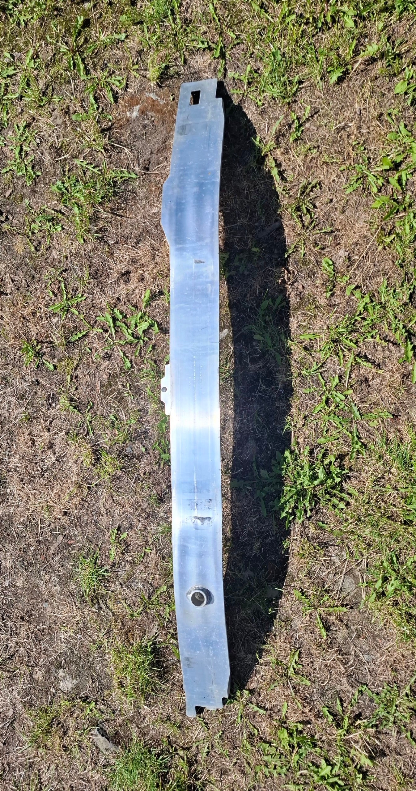 BMW F30 БАЛКА ПЕРІД OE: 5111725539310031013 