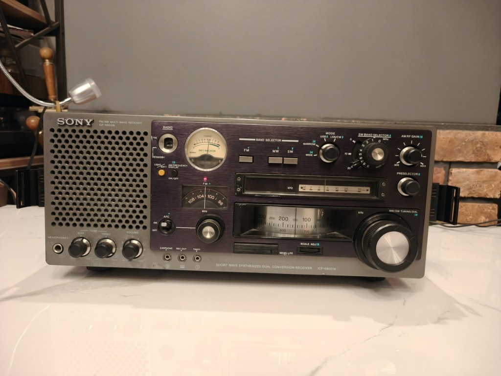 SONY ICF-C130L Radio FM /MW / LW (A-756) - Photo, audio & vidéo