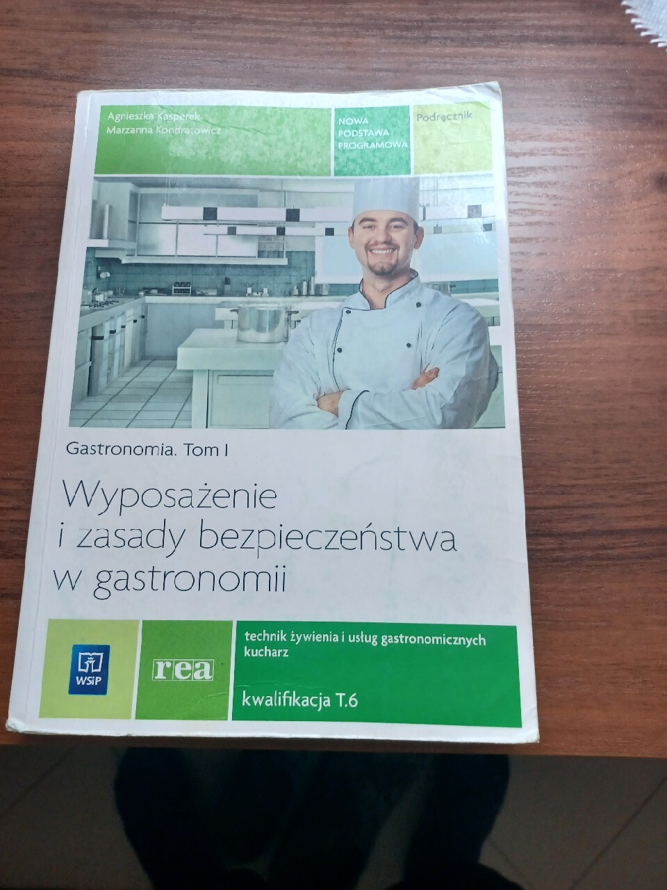 Wyposażenie I Zasady Bezpieczeństwa W Gastronomii Tom 1 Wyposażenie i zasady bezpieczeństwa w gastronomii | Wysoka | Kup teraz
