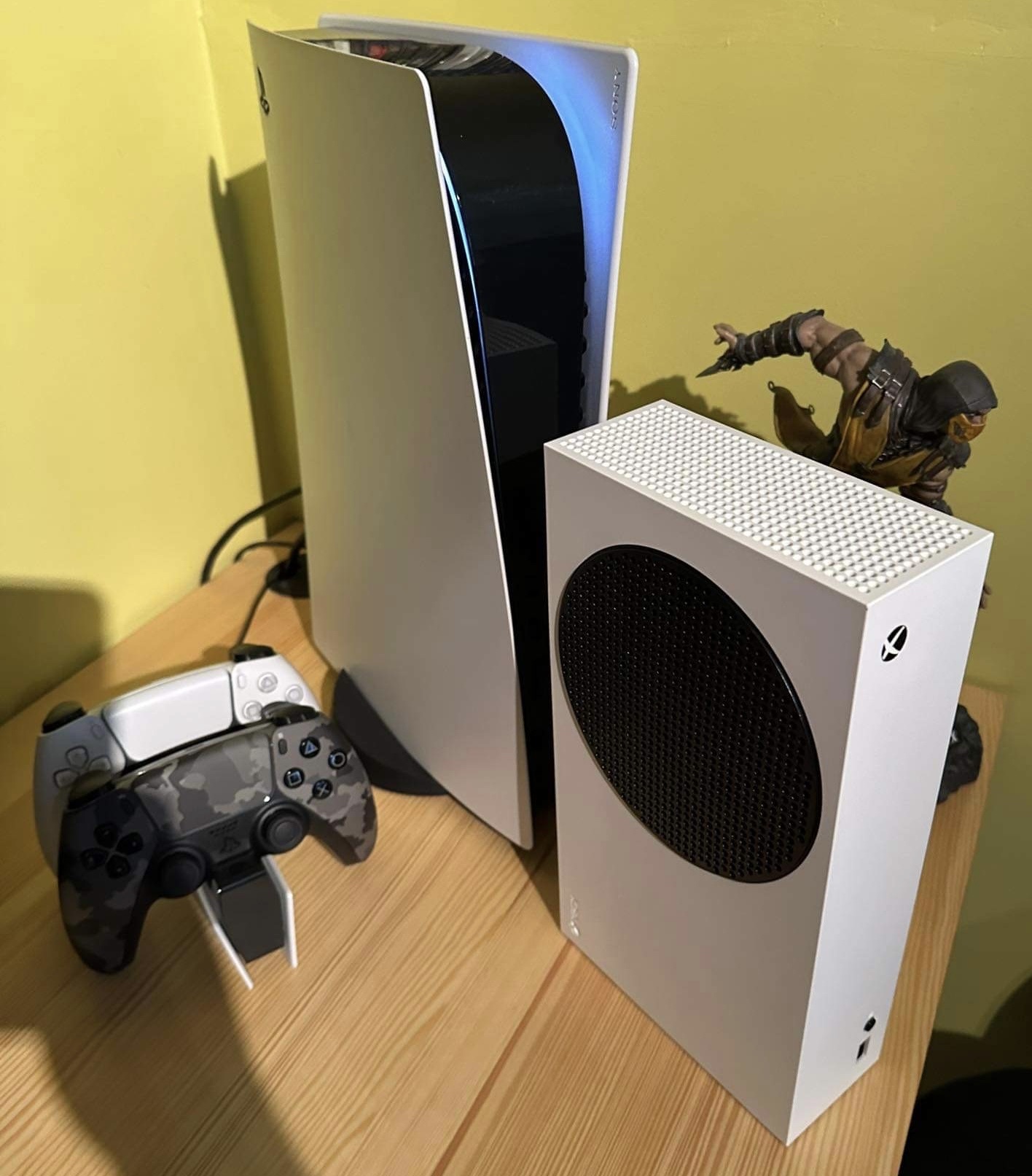Zestaw Xbox Series S 512GB, gwarancja do 2025r!! Rudnik Nad Sanem
