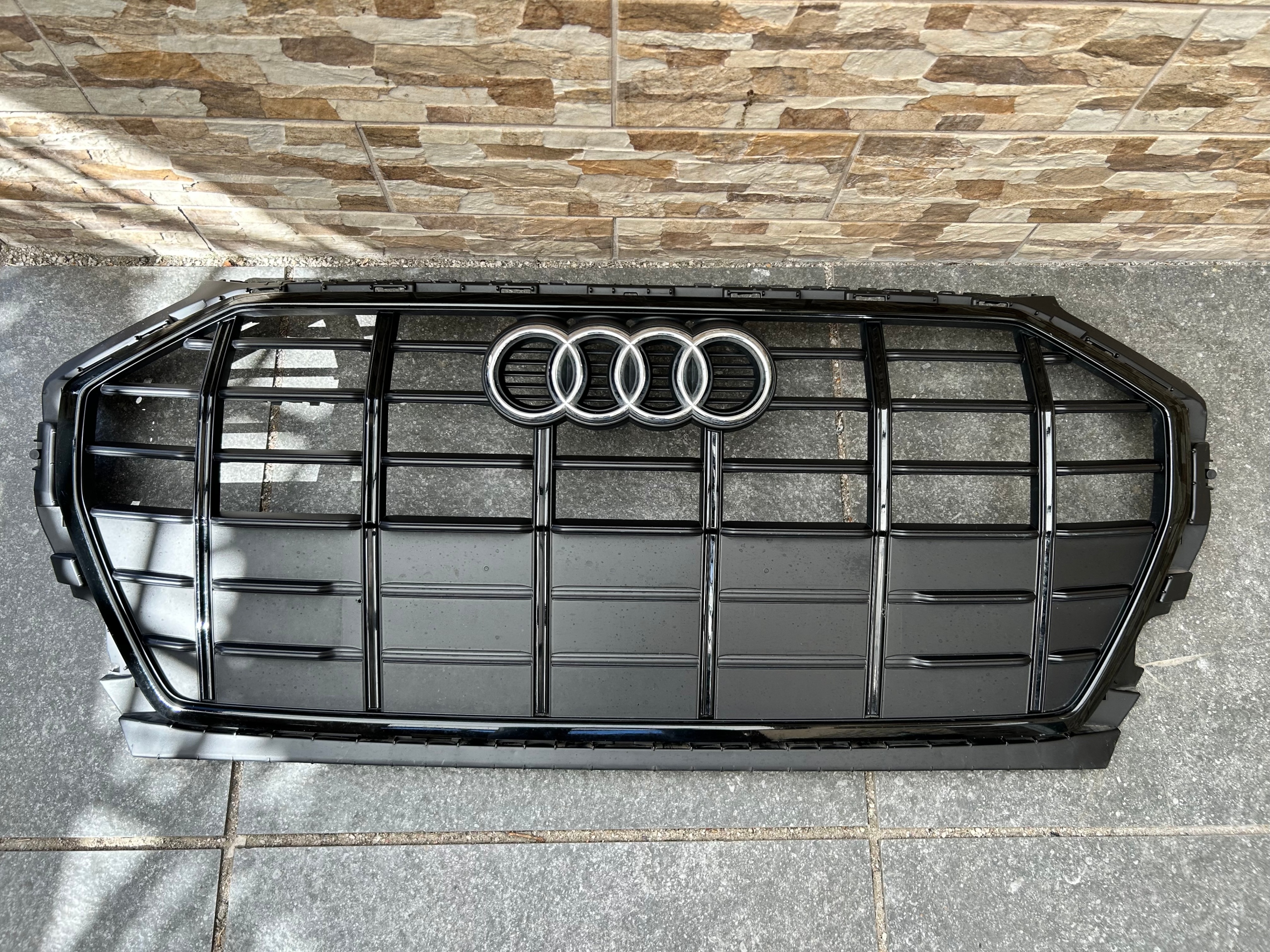 AUDI Q5 II РЕСТАЙЛ РЕШІТКА РЕШІТКА РАДІАТОРА РАДІАТОРА 80A853651 ОРИГІНАЛ ДОБРИЙ СТАН 
