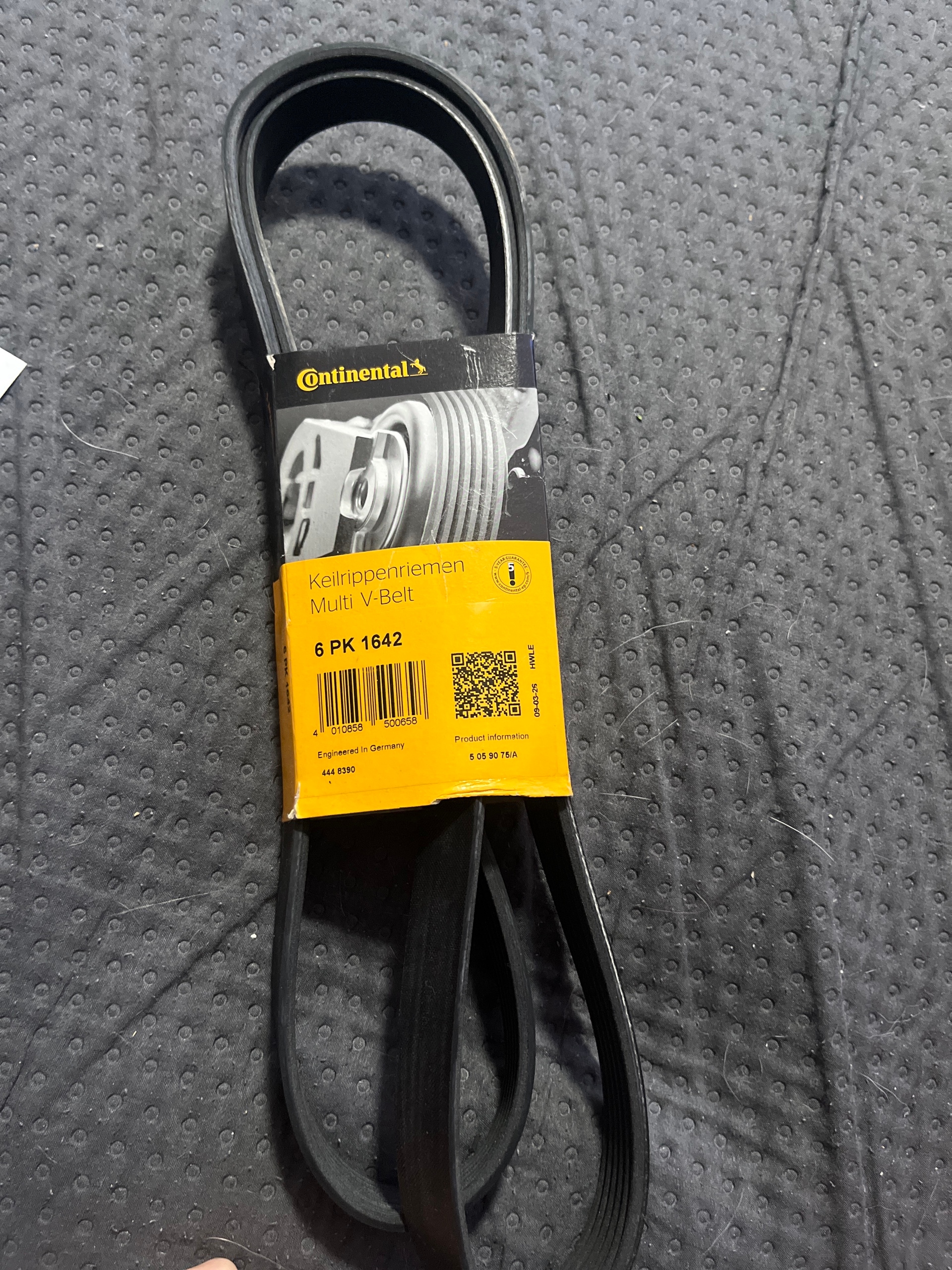 CONTITECH РЕМІНЬ БАГАТОРЕБЕРНИЙ 6 PK 1642 