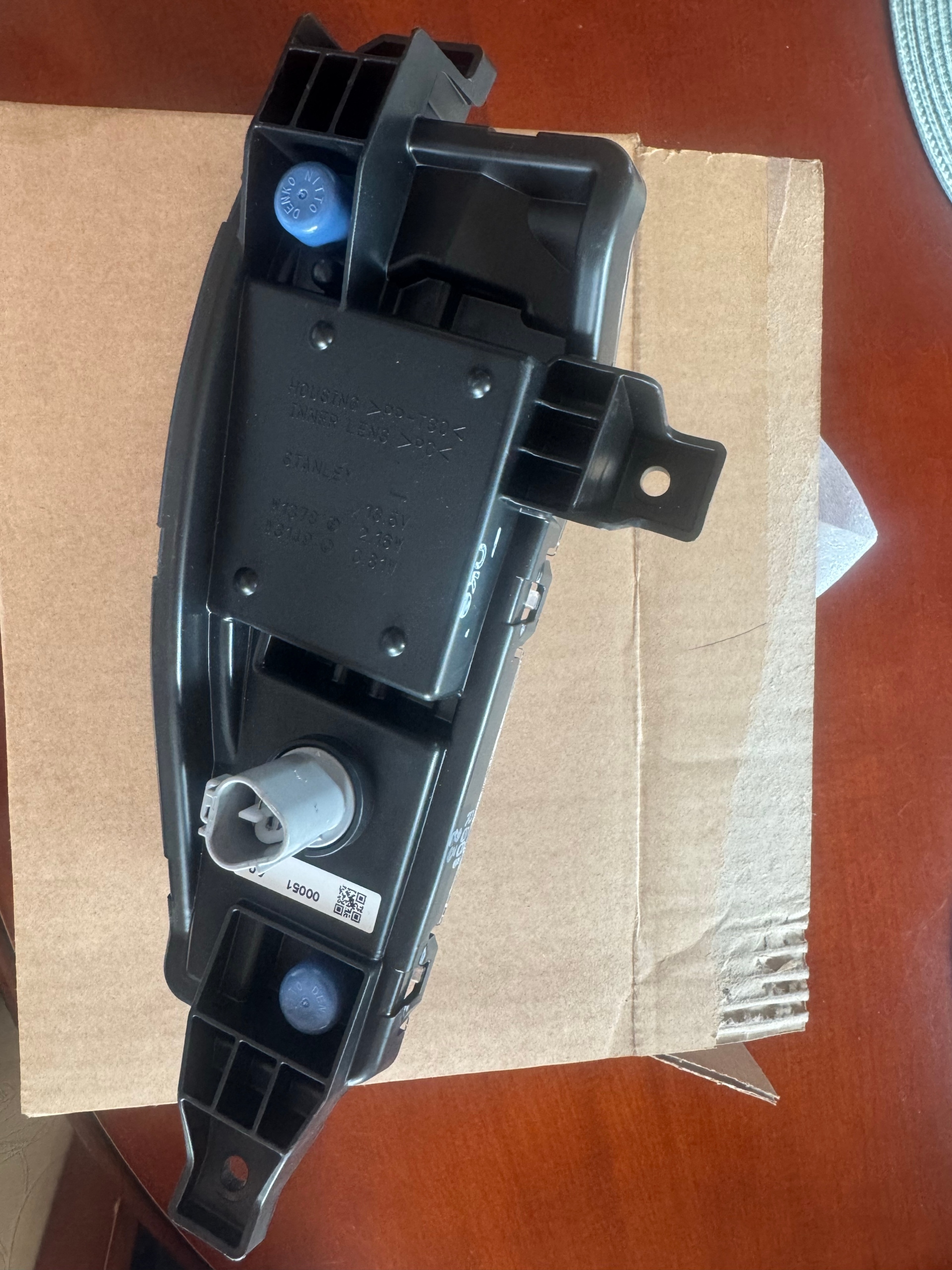 SUZUKI VITARA ФАРА ГАЛОГЕН LED (СВІТЛОДІОД) ХОДОВІ ВОГНІ ДХВ ЛІВИЙ 36584-54P00 