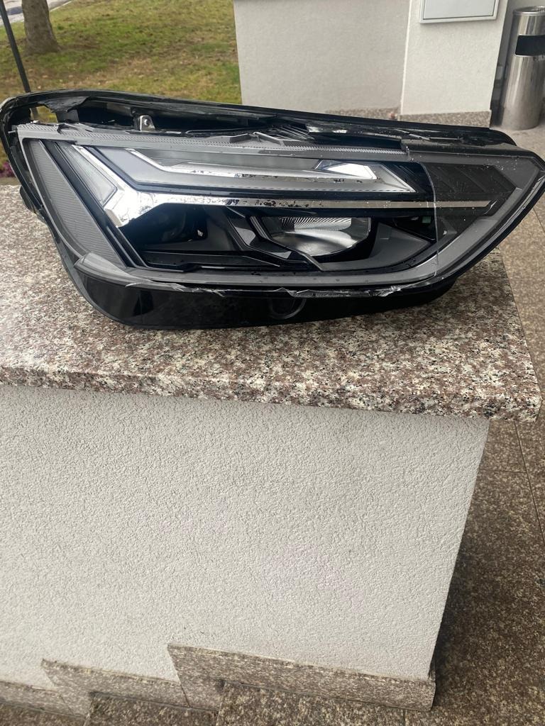 ПОШКОДЖЕНИЙ ФАРА DO AUDI Q580A LIFT, ВЕРСІЯ США 