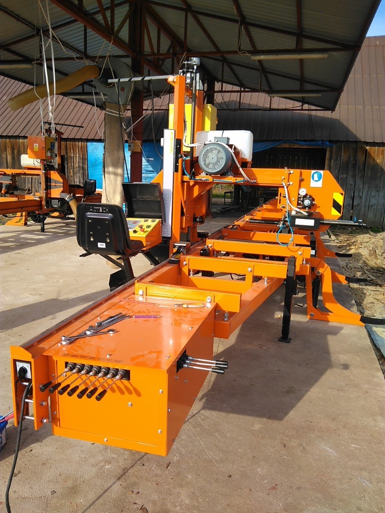 Trak taśmowy mobilny typu Wood mizer LT70 Juchnowiec Kościelny