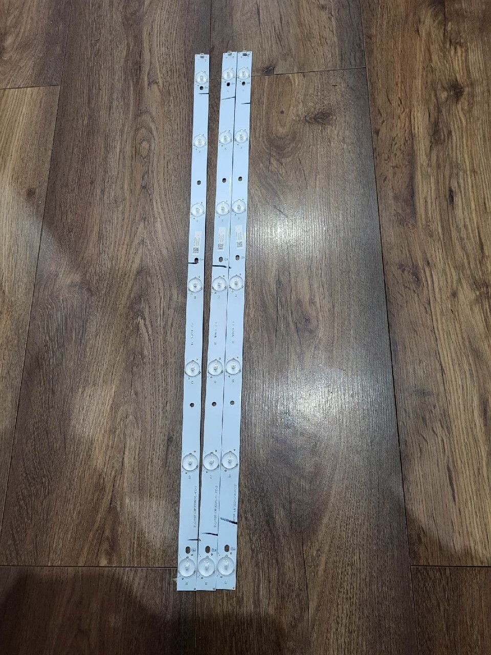 paski ledowe LBM320P0701-FC-2 | Pakość | Kup teraz na Allegro Lokalnie