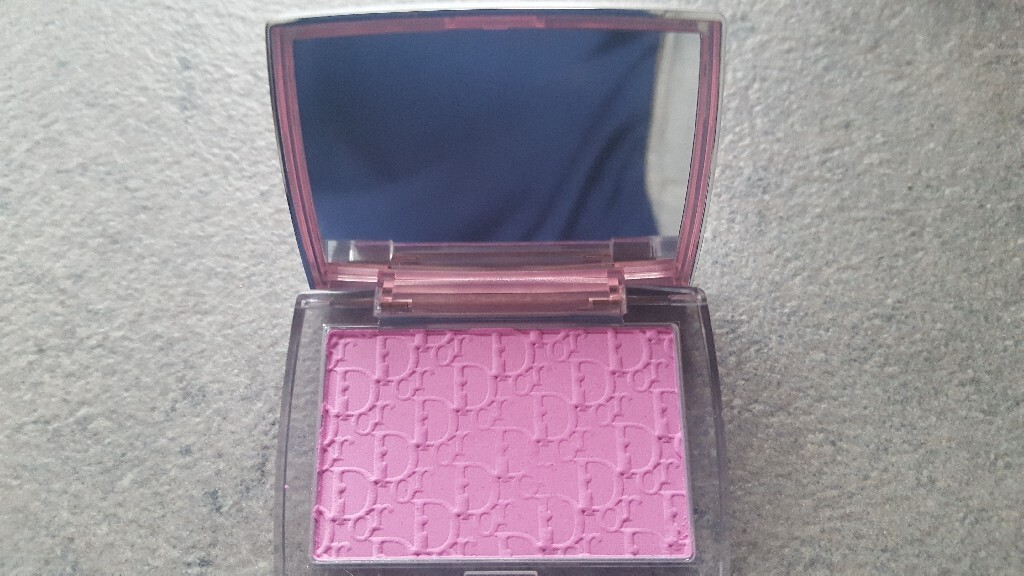 Dior rosy cheap glow 001